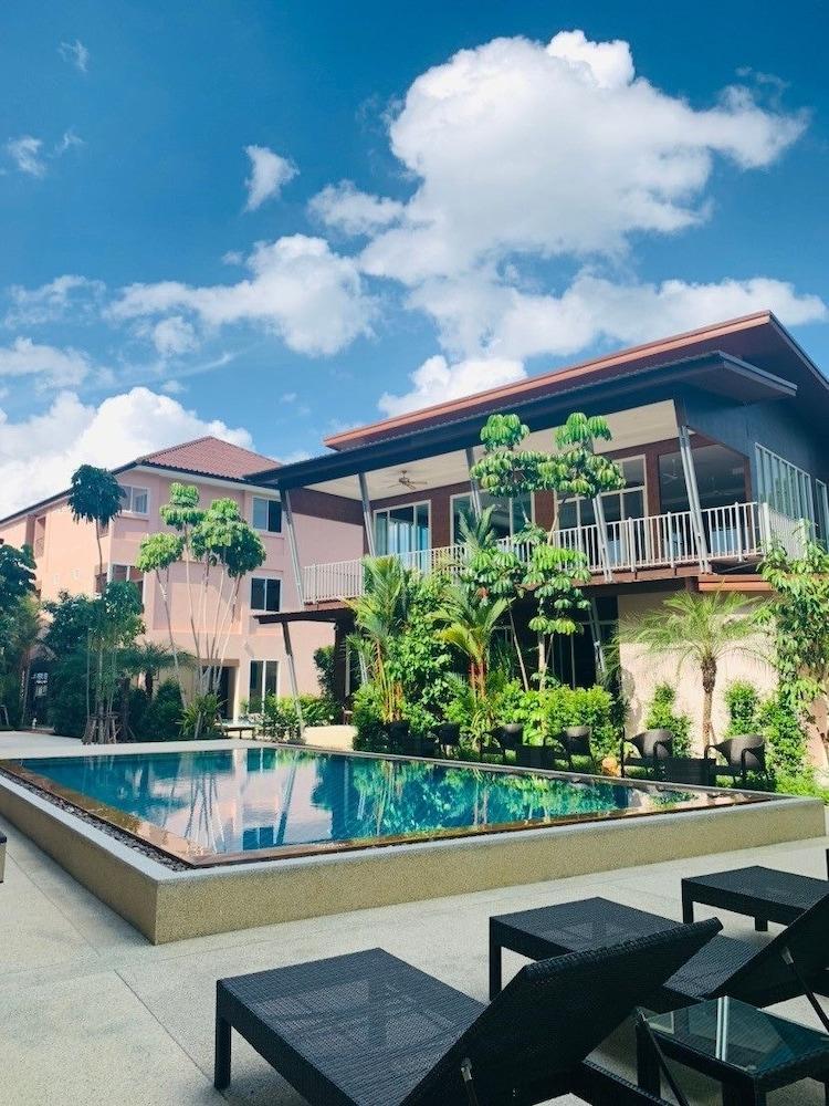 Snowhouse Aonang Krabi Hotel Ao Nang Kültér fotó