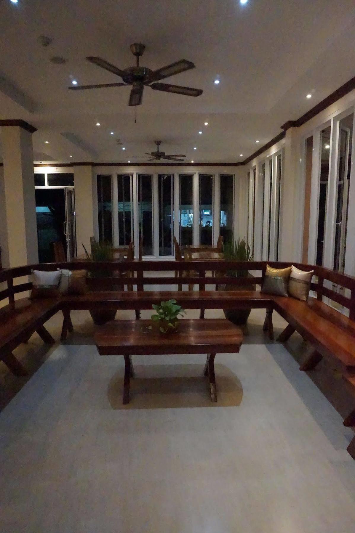 Snowhouse Aonang Krabi Hotel Ao Nang Kültér fotó
