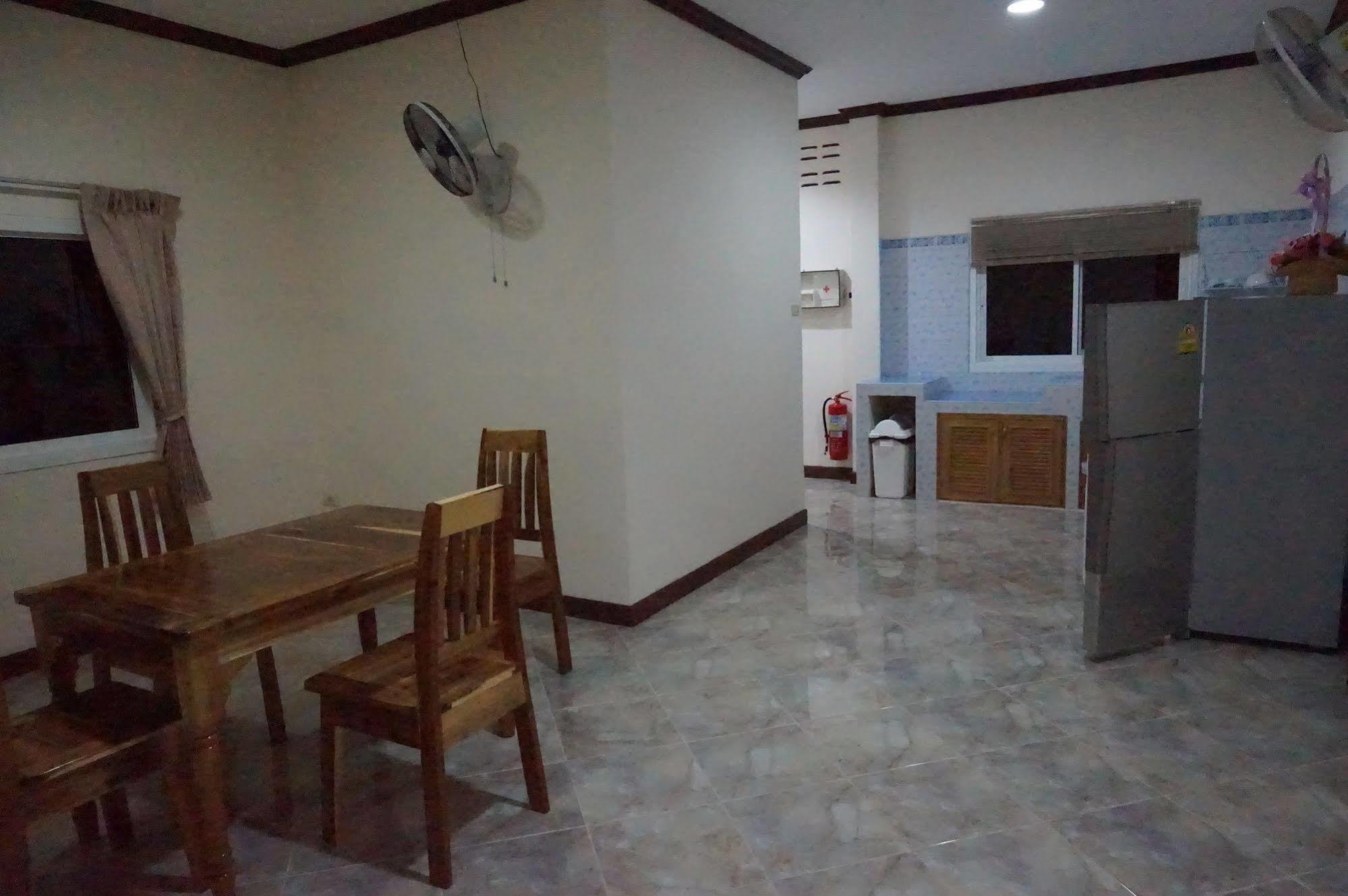 Snowhouse Aonang Krabi Hotel Ao Nang Kültér fotó